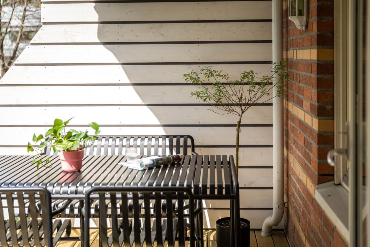 Scandinavian Apartment With 2 Bedrooms And Terrasse - Close To Storo Storsenter And All Public Transport Осло Екстер'єр фото
